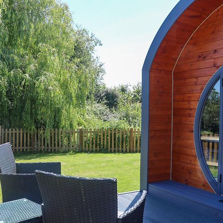 Willow Pod Ерандел Екстер'єр фото