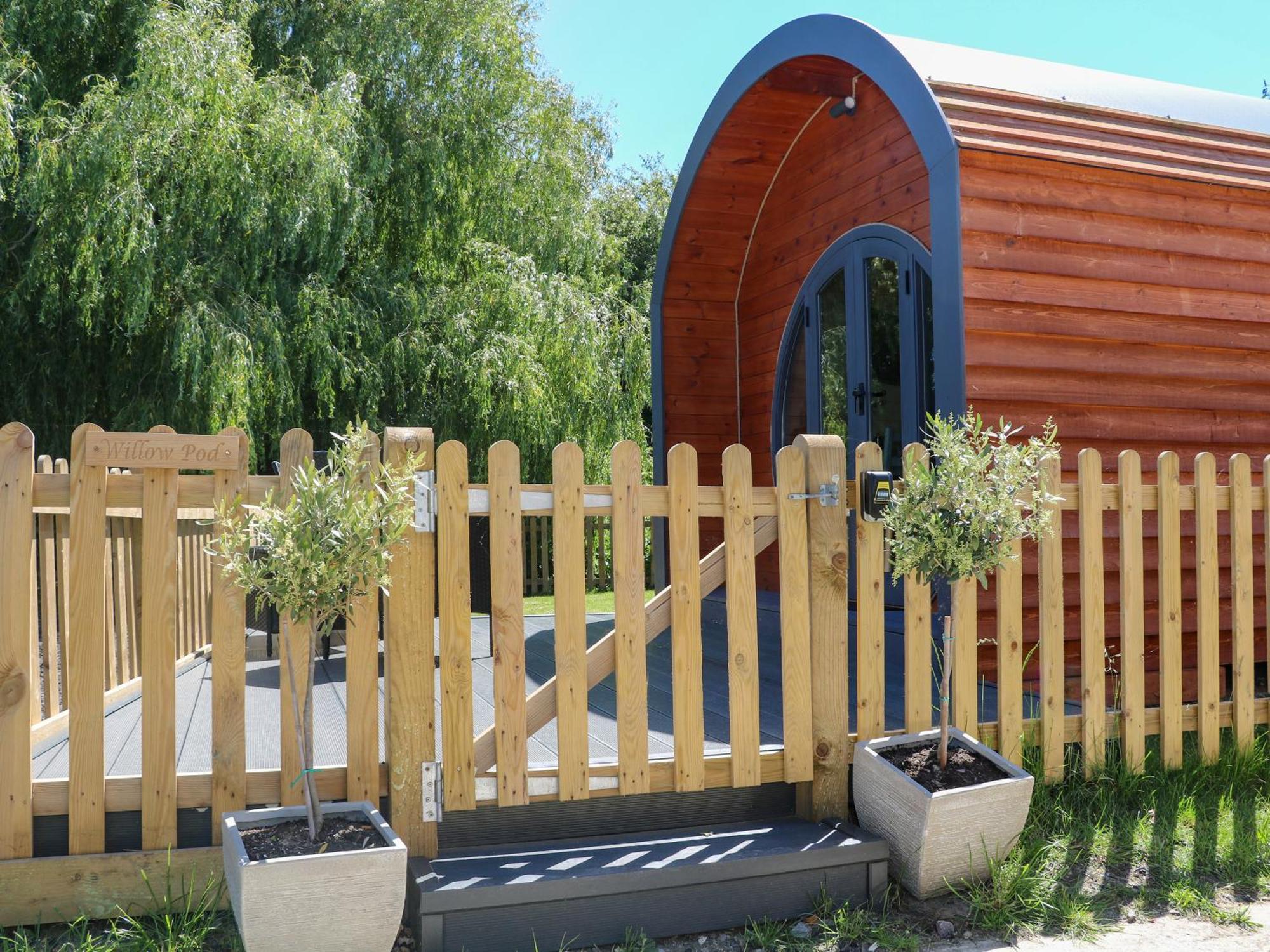 Willow Pod Ерандел Екстер'єр фото